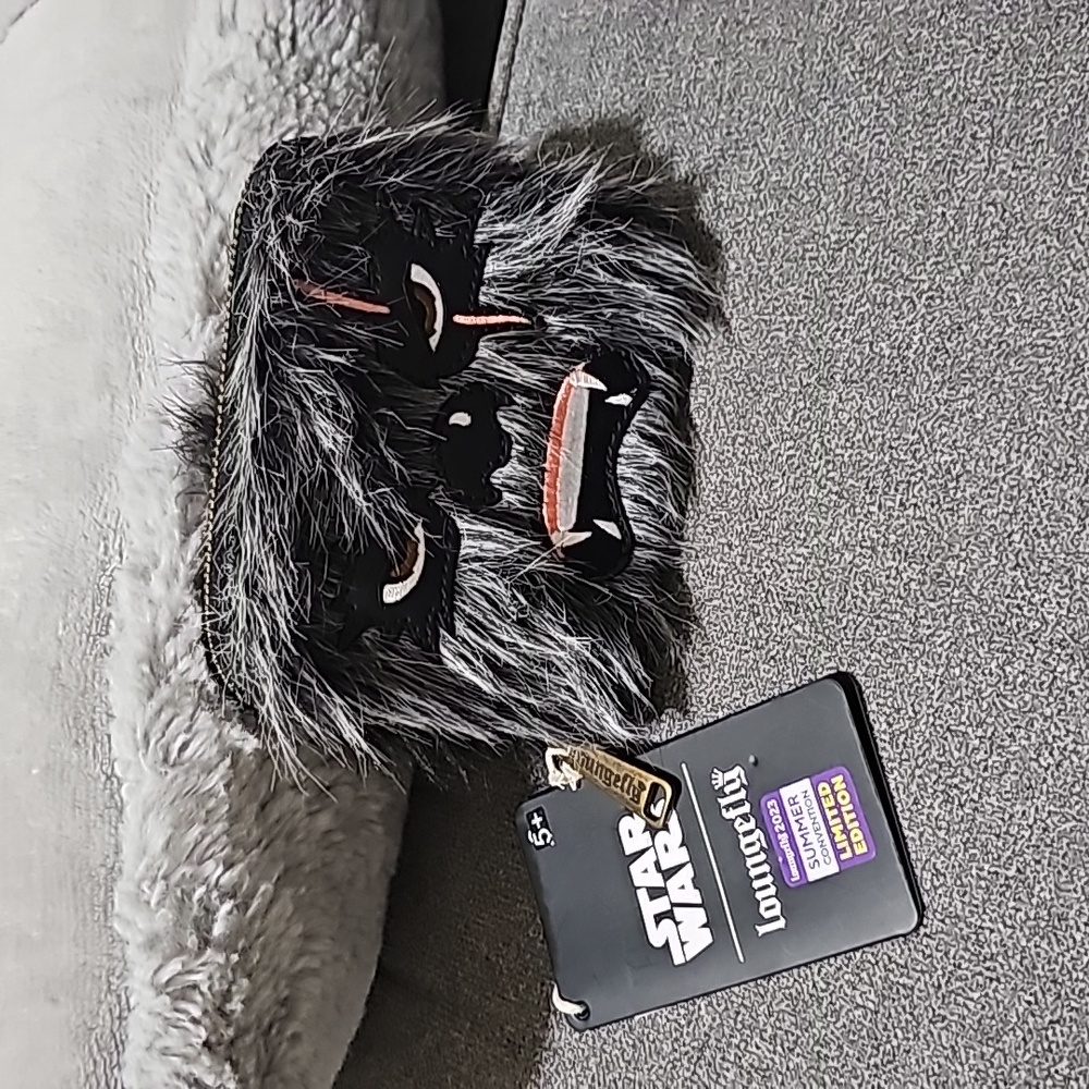 NWT Loungefly Star Wars Krrsantan Zip-Around Wallet Limited Edition Hard Tag